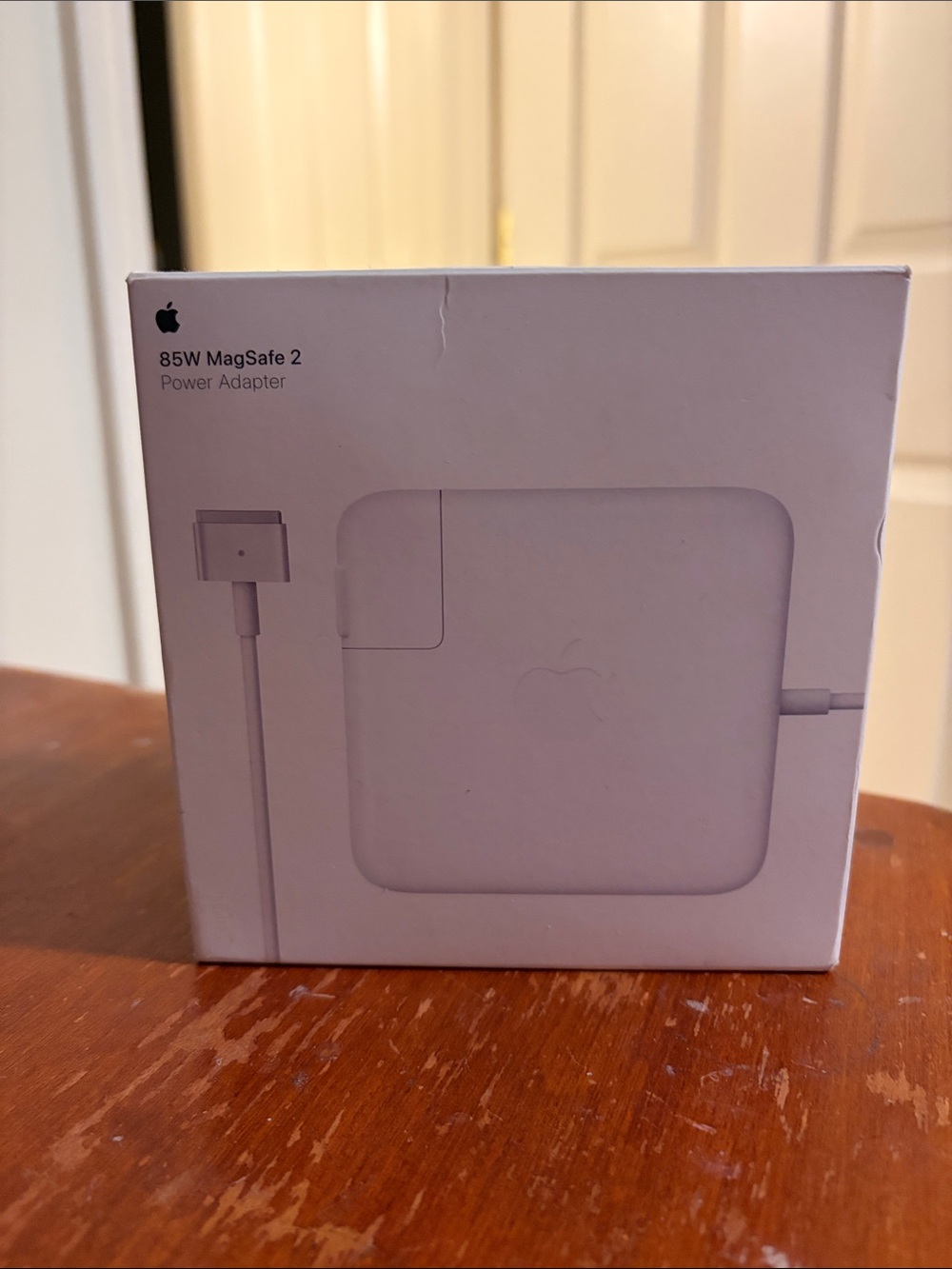 Apple 85W MagSafe 2 Power Adapter Box - White